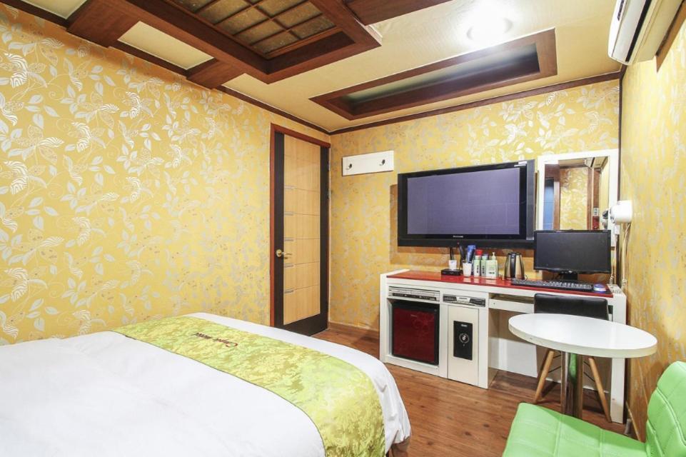Couple Motel Seoul Exteriör bild